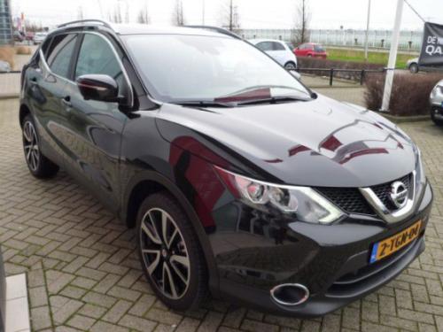 nissan-qashqai-2014-2015-black-34.jpg