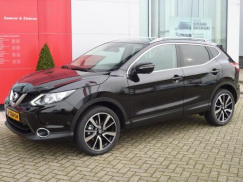 nissan-qashqai-2014-2015-black-35.jpg