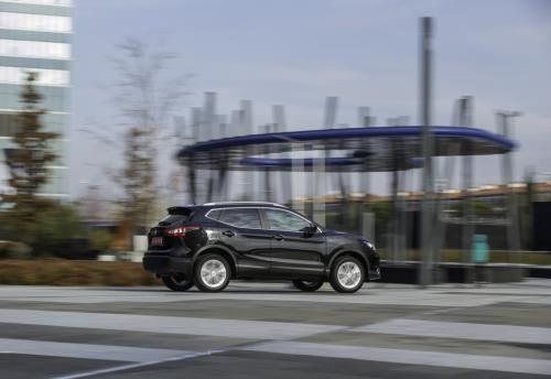 Новый Nissan Qashqai J11 (2014-2015) - Цвет черный - Фото 14
