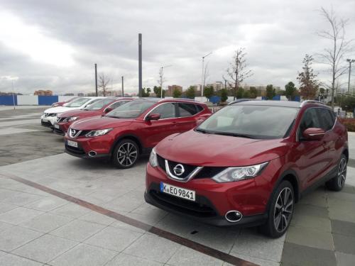 nissan-qashqai-2014-2015-red-16.jpg