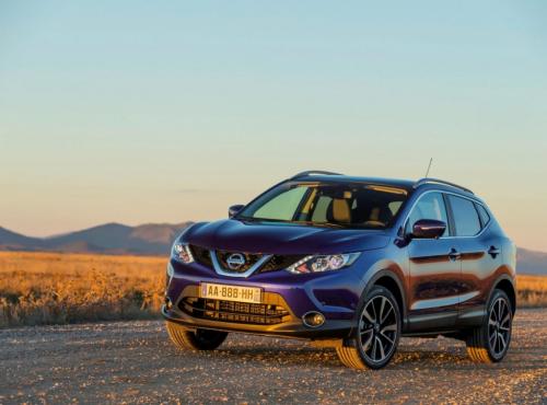 nissan-qashqai-2014-2015-blue-29.jpg