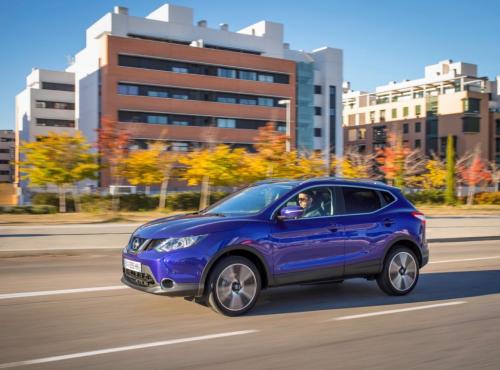nissan-qashqai-2014-2015-blue-23.jpg