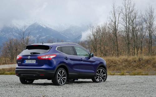 nissan-qashqai-2014-2015-blue-19.jpg