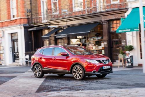 Новый Nissan Qashqai J11 (2014-2015) - Цвет красный - Фото 1