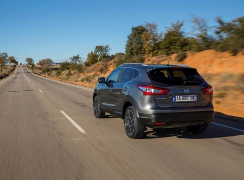 nissan-qashqai-2014-2015-grey-22.jpg