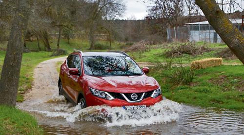 nissan-qashqai-2014-2015-red-06.jpg