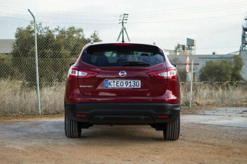 nissan-qashqai-2014-2015-red-28.jpg