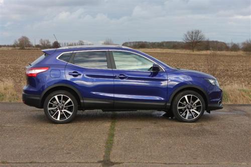 nissan-qashqai-2014-2015-blue-82.jpg