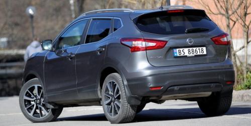 nissan-qashqai-2014-2015-grey-29.jpg