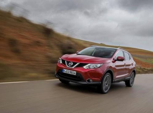 nissan-qashqai-2014-2015-red-68.jpg