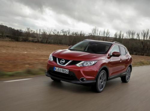 nissan-qashqai-2014-2015-red-43.jpg