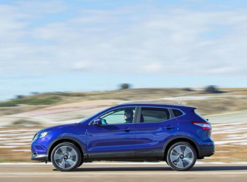 nissan-qashqai-2014-2015-blue-55.jpg