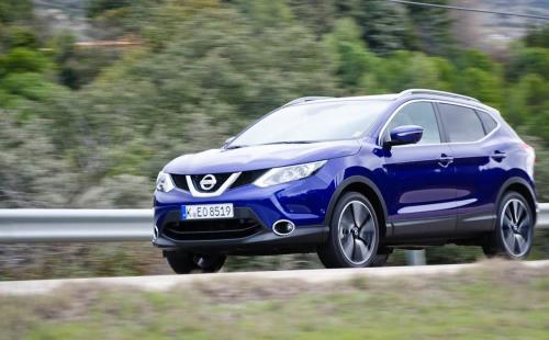 nissan-qashqai-2014-2015-blue-53.jpg