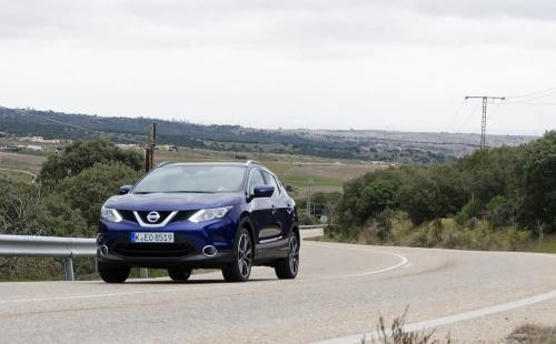 nissan-qashqai-2014-2015-blue-51.jpg