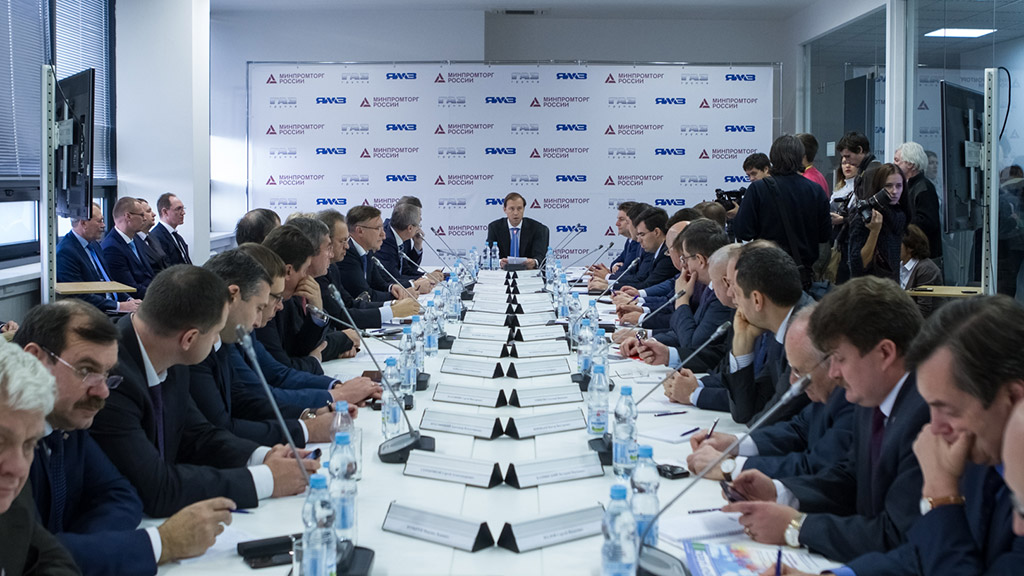 Минпромторг видит стабилизацию автомобильной отрасли в 2017 году